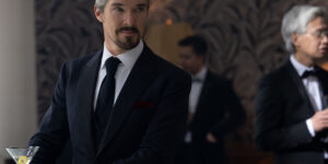 Mọi điều bạn cần biết về đồng hồ của Doctor Strange