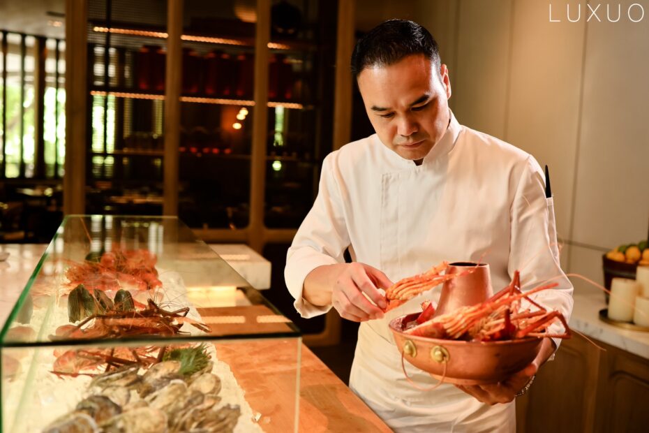 bếp trưởng sam liang nhà hàng black vinegar khách sạn new world sài gòn