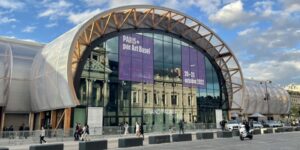 Paris+ par Art Basel 2022 mùa đầu tiên: Chỉ dành cho khách du lịch rất rất xa xỉ