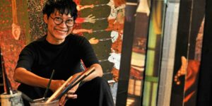 Xã hội biến dạng trong series “Dịch chuyển” của Mzung