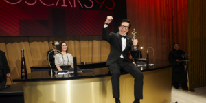 Quan Kế Huy cùng dàn sao Hollywood ăn mừng chiến thắng tại Oscar 2023