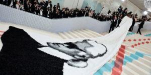 Dàn sao nam tôn vinh di sản của Karl Lagerfeld tại Met Gala 2023