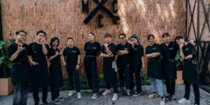 Dining Library: Nhà hàng Bistro ẩn mình trong biệt thự Pháp