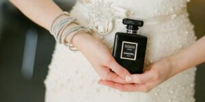 Mùa Cưới: 13 mùi hương nước hoa tuyệt vời nhất cho cô dâu trong ngày cưới