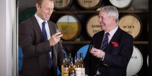 Khám phá hành trình di sản rượu thượng hạng qua podcast The Whisky Legends