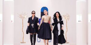 Chị Đẹp Đạp Gió Rẽ Sóng Tập 1: 30 Chị Đẹp lo lắng về sân khấu mở màn không qua tập duyệt