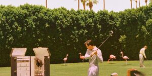 Đàn ông tốt có đồ chơi golf tốt: rương Louis Vuitton Malle Golf