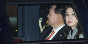 Chiếc túi Dior sóng gió của đệ nhất phu nhân Hàn Quốc