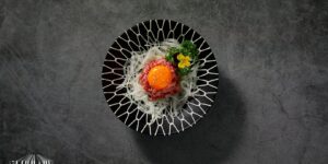 Dining Library: Bí mật của những chú bò hạnh phúc tại nhà hàng Ushino Kura