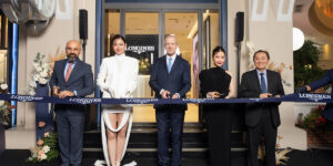 Chiêm ngưỡng dòng chảy lịch sử hơn 190 năm của Longines tại phòng trưng bày mới