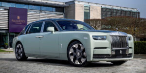 Rolls-Royce trình làng bộ sưu tập xe mới ngay trước triển lãm ô tô Bắc Kinh