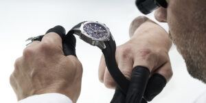 Richard Mille RM 33-03 Automatic: Sự hòa quyện tinh tế của đường tròn thanh lịch