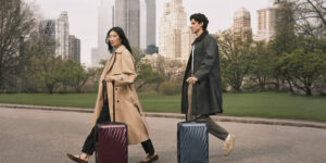 TUMI ra mắt BST mùa thu 2025 mang hơi thở sôi động của New York