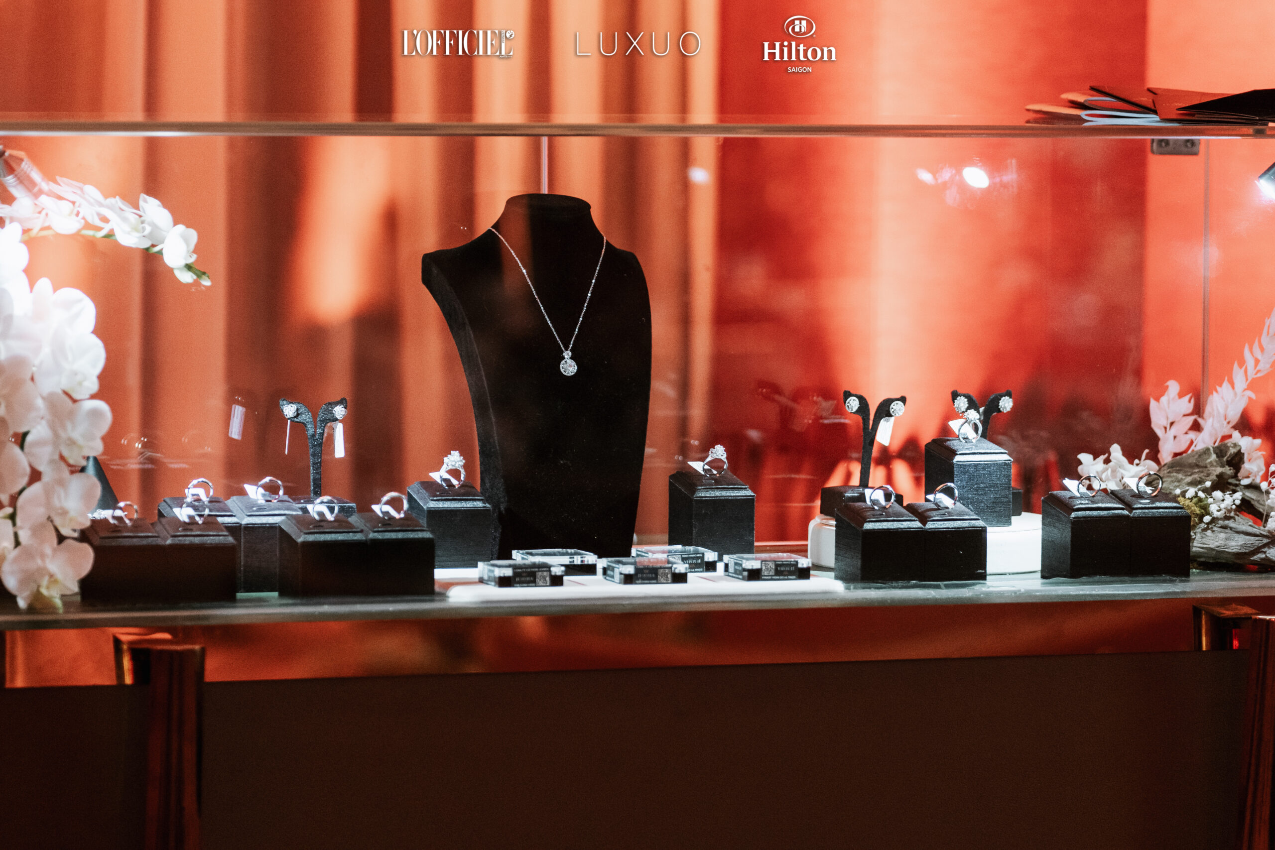 Vietnam Wedding Awards 2025 - không gian ballroom - timeless elegance - vẻ đẹp vượt thời gian - Wedding Symphony - luxuo