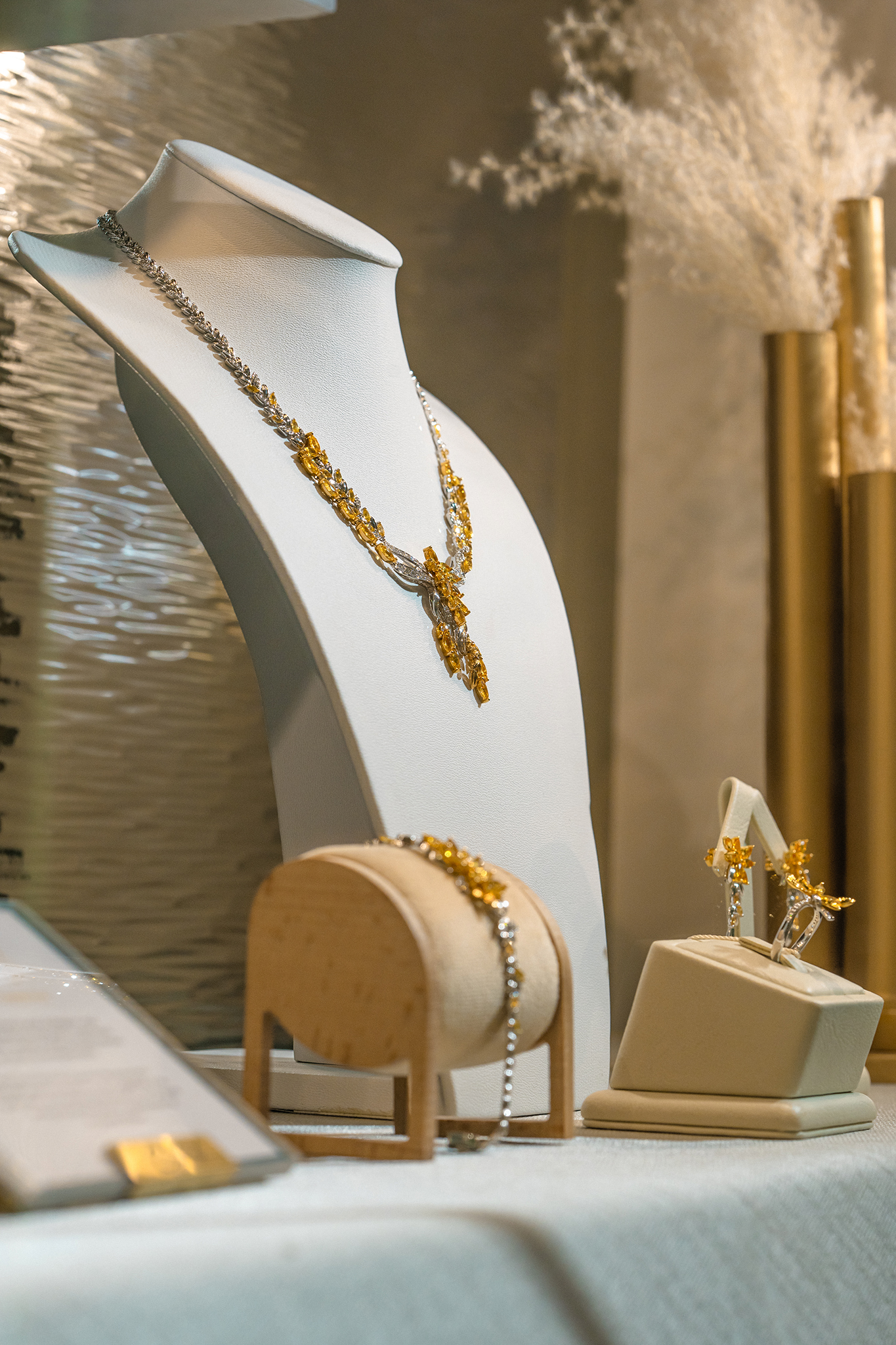 CAO Fine Jewellery - kỷ niệm 20 năm - trang sức cao cấp - nghệ thuật kim hoàn Việt - chế tác thủ công - luxuo 15