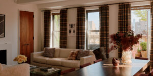 House Of Luxe: Căn hộ lấy nghệ thuật làm trung tâm